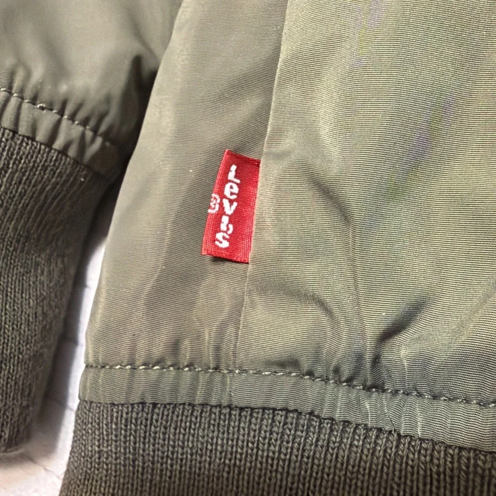 Men's Levi's Levi Strauss & Co. Green Bomber Jacket Size XLarge